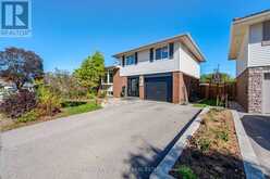 86 DOOLEY DRIVE | Kitchener Ontario | Slide Image Four