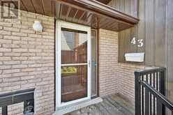 43 LEWIS CRESCENT | Kitchener Ontario | Slide Image Five