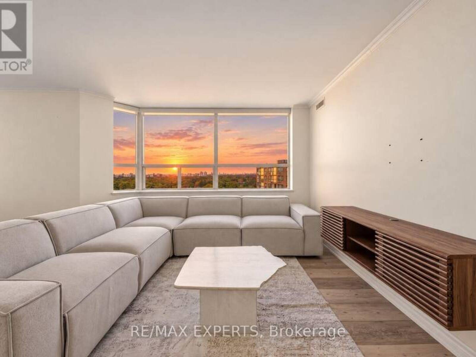 1509 - 265 RIDLEY BOULEVARD, Toronto, Ontario M5M 4W8