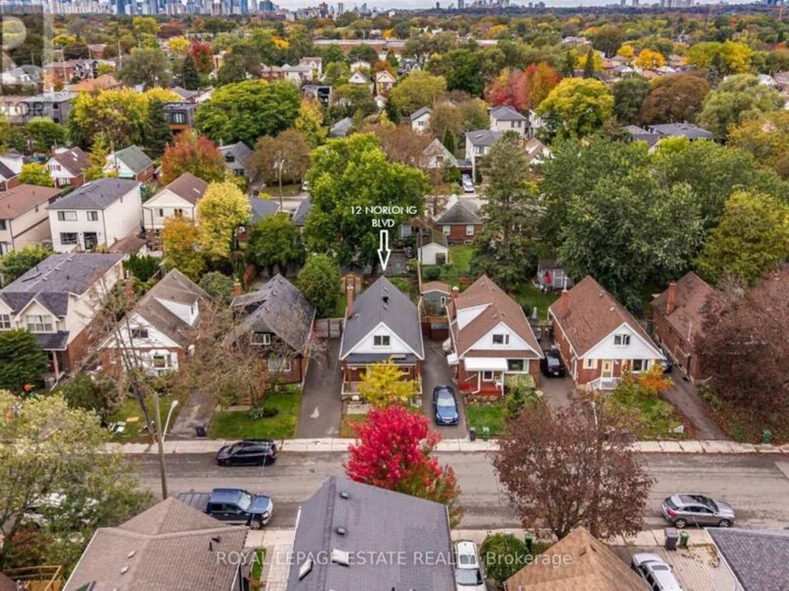 12 NORLONG BOULEVARD, Toronto, Ontario M4C 3W6