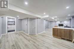 145 TRAILHEAD AVENUE | Newmarket Ontario | Slide Image Thirty-two