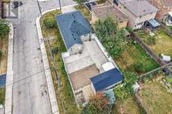 166 TOBY CRESCENT | Hamilton Ontario | Slide Image Thirty-two