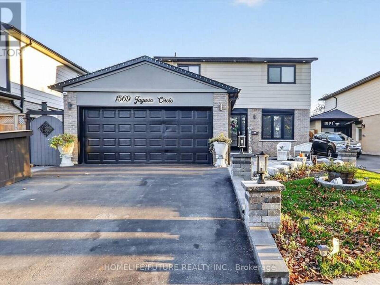 1569 JAYWIN CIRCLE, Pickering, Ontario L1V 2W3