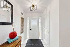78 VERA LYNN CRESCENT | Whitchurch-Stouffville Ontario | Slide Image Four