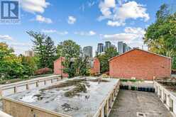 17 - 8 CORINTH GARDENS | Toronto Ontario | Slide Image Twenty-seven