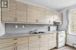 17 - 8 CORINTH GARDENS | Toronto Ontario | Slide Image Eight