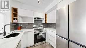613 - 75 WELDRICK ROAD E | Richmond Hill Ontario | Slide Image Seventeen