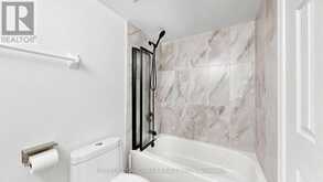 613 - 75 WELDRICK ROAD E | Richmond Hill Ontario | Slide Image Thirty