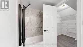 613 - 75 WELDRICK ROAD E | Richmond Hill Ontario | Slide Image Thirty-one