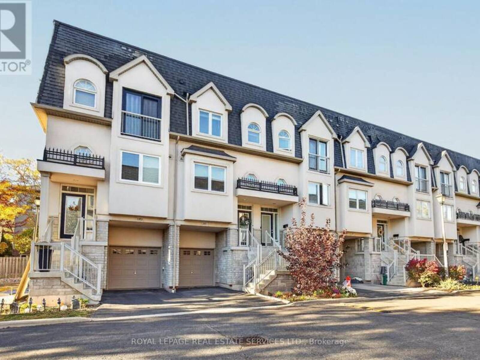 2453 SCHOLARS COMMON LANE, Burlington, Ontario L7P 2W2