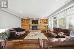 95 TOLLGATE DRIVE | Ancaster Ontario | Slide Image Ten