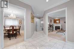 591 PLANTATION GATE | Newmarket Ontario | Slide Image Sixteen