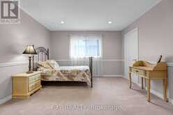 591 PLANTATION GATE | Newmarket Ontario | Slide Image Thirty-eight