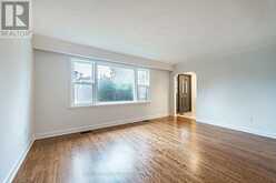 454 RIMILTON AVENUE | Toronto Ontario | Slide Image Thirteen