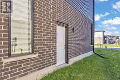 1464 MEDWAY PARK DRIVE | London Ontario | Slide Image Four