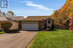 19 VERNON STREET | Angus Ontario | Slide Image One