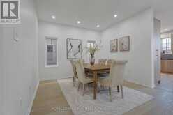 34 PIKE LANE | Markham Ontario | Slide Image Thirteen