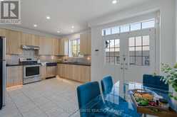 34 PIKE LANE | Markham Ontario | Slide Image Seventeen
