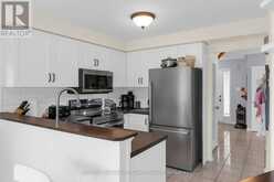 73 BROWN STREET | Barrie Ontario | Slide Image Nine