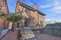289 F BARTLETT AVENUE | Toronto Ontario | Slide Image Thirty-one