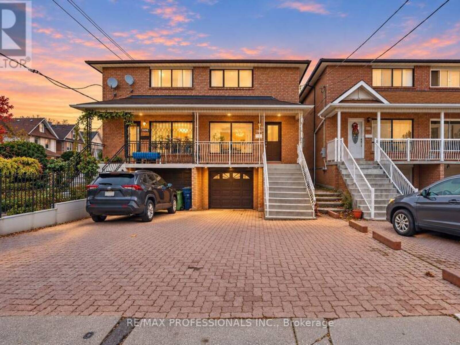 289 F BARTLETT AVENUE, Toronto, Ontario M6H 3G3