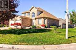 13 CHIANTI CRESCENT | Hamilton Ontario | Slide Image One