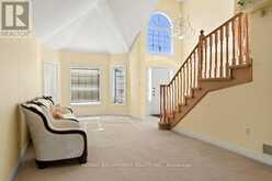 13 CHIANTI CRESCENT | Hamilton Ontario | Slide Image Six