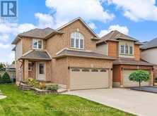 184 LOCHEED DRIVE | Hamilton Ontario | Slide Image Two