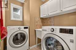184 LOCHEED DRIVE | Hamilton Ontario | Slide Image Thirty