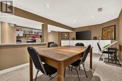 184 LOCHEED DRIVE | Hamilton Ontario | Slide Image Thirty-five