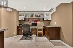 184 LOCHEED DRIVE | Hamilton Ontario | Slide Image Thirty-four