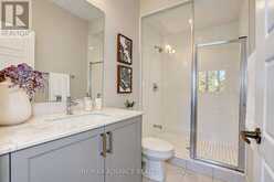 15 KENNETH CAMPBELL COURT | Aurora Ontario | Slide Image Thirty-six