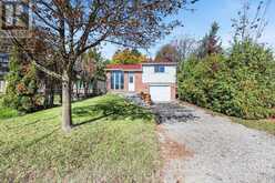 34 HICKLING TRAIL | Barrie Ontario | Slide Image Two