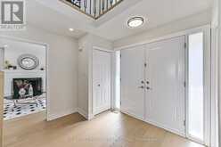 1225 WINTERBOURNE DRIVE | Oakville Ontario | Slide Image Four