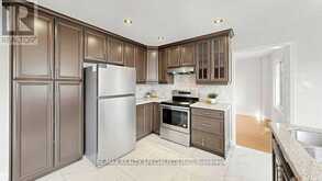59 SUNFOREST DRIVE | Brampton Ontario | Slide Image Nine