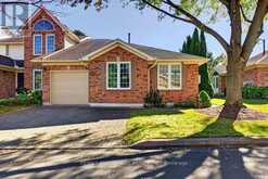 29 - 141 WELLAND VALE ROAD | St. Catharines Ontario | Slide Image Three