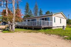3 WOODLAND LANE | Magnetawan Ontario | Slide Image Seventeen