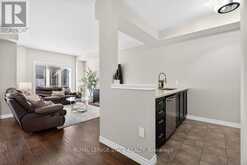 9 BLOOM CRESCENT | Hamilton Ontario | Slide Image Eighteen
