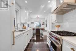 25 CRANBROOKE AVENUE | Toronto Ontario | Slide Image Nine