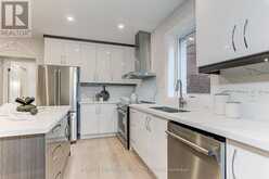 564 DUFFERIN STREET | Toronto Ontario | Slide Image Eight