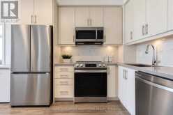 1207 - 105 ONEIDA CRESCENT | Richmond Hill Ontario | Slide Image Ten