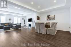 49 BURNHAMTHORPE ROAD E | Oakville Ontario | Slide Image Twenty-five