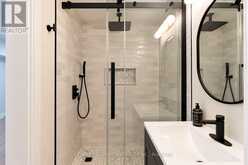 24 - 1375 STEPHENSON DRIVE | Burlington Ontario | Slide Image Thirty