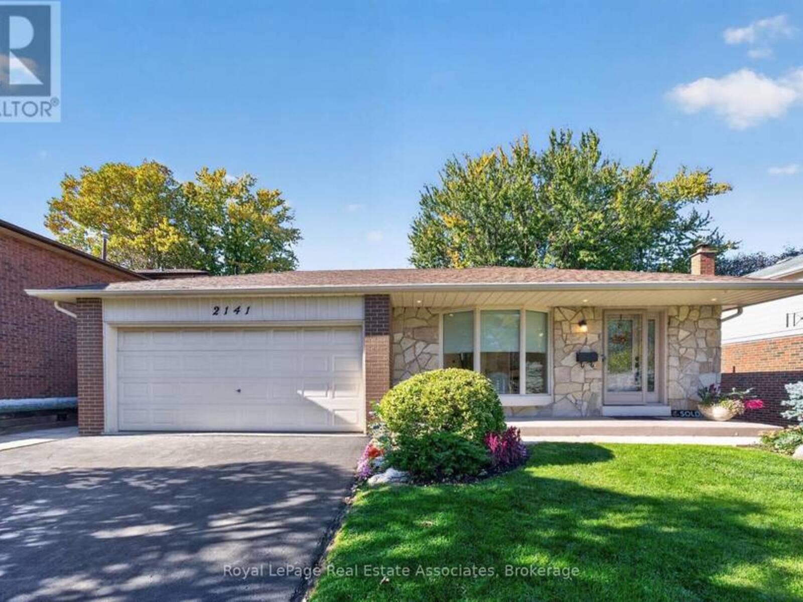 2141 HERRIDGE DRIVE, Mississauga, Ontario L5K 1N4