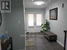 37 PRINGDALE GARDENS CIRCLE | Toronto Ontario | Slide Image Two