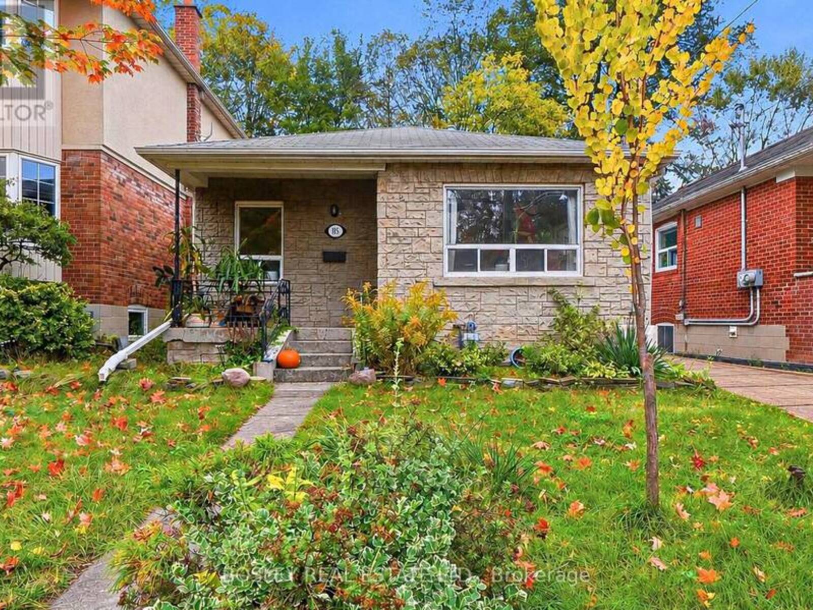 115 HIGHFIELD ROAD, Toronto, Ontario M4L 2T9