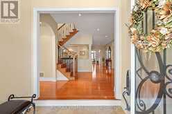 9 MIGONETTE STREET | Richmond Hill Ontario | Slide Image Six