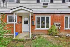 23 BRENDA COURT | Brantford Ontario | Slide Image Nine