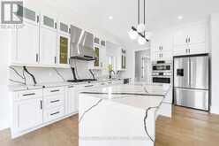 27 SUNDRIDGE DRIVE | Toronto Ontario | Slide Image Twelve