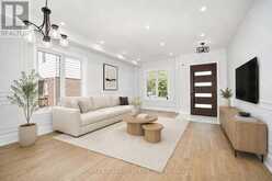 27 SUNDRIDGE DRIVE | Toronto Ontario | Slide Image Six
